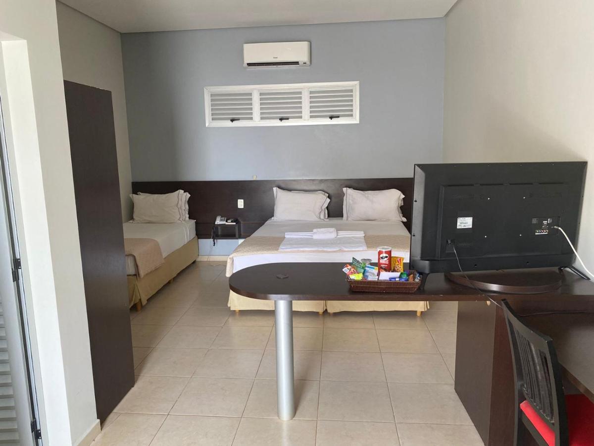 Porto Center Hotel Luís Eduardo Magalhães Buitenkant foto
