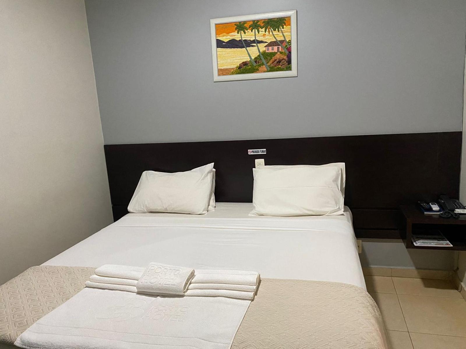 Porto Center Hotel Luís Eduardo Magalhães Buitenkant foto