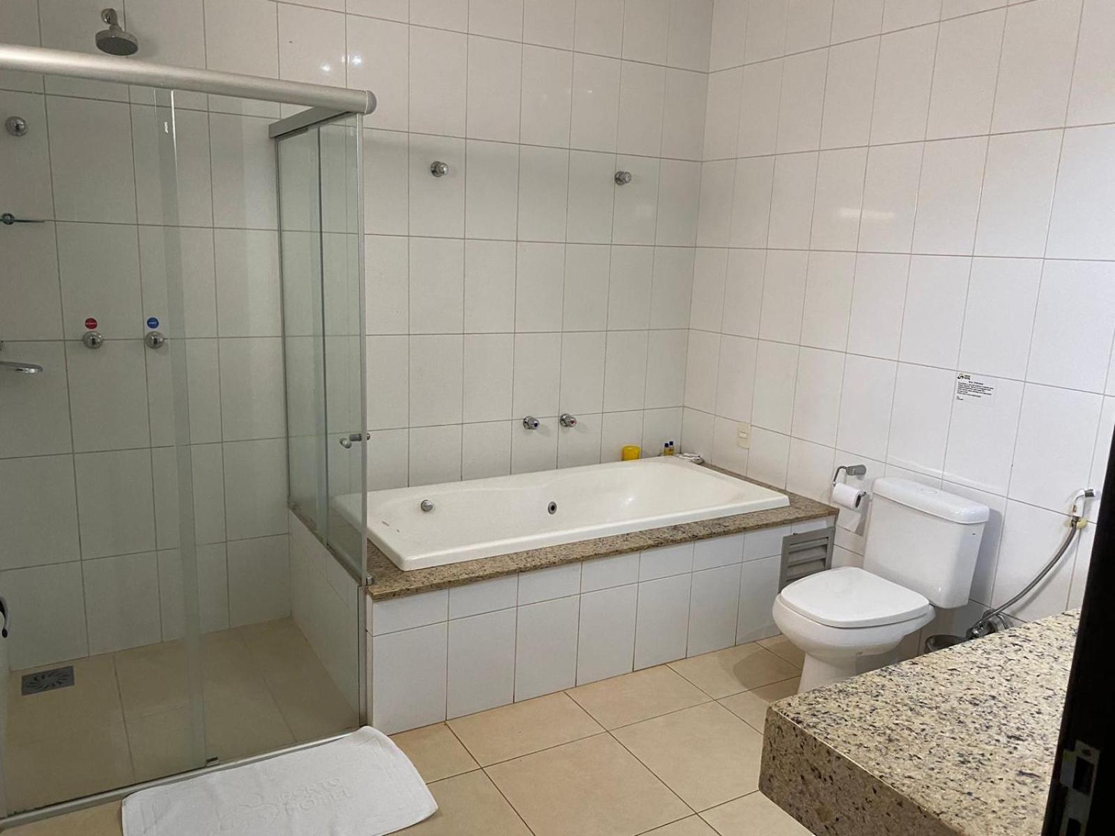 Porto Center Hotel Luís Eduardo Magalhães Buitenkant foto